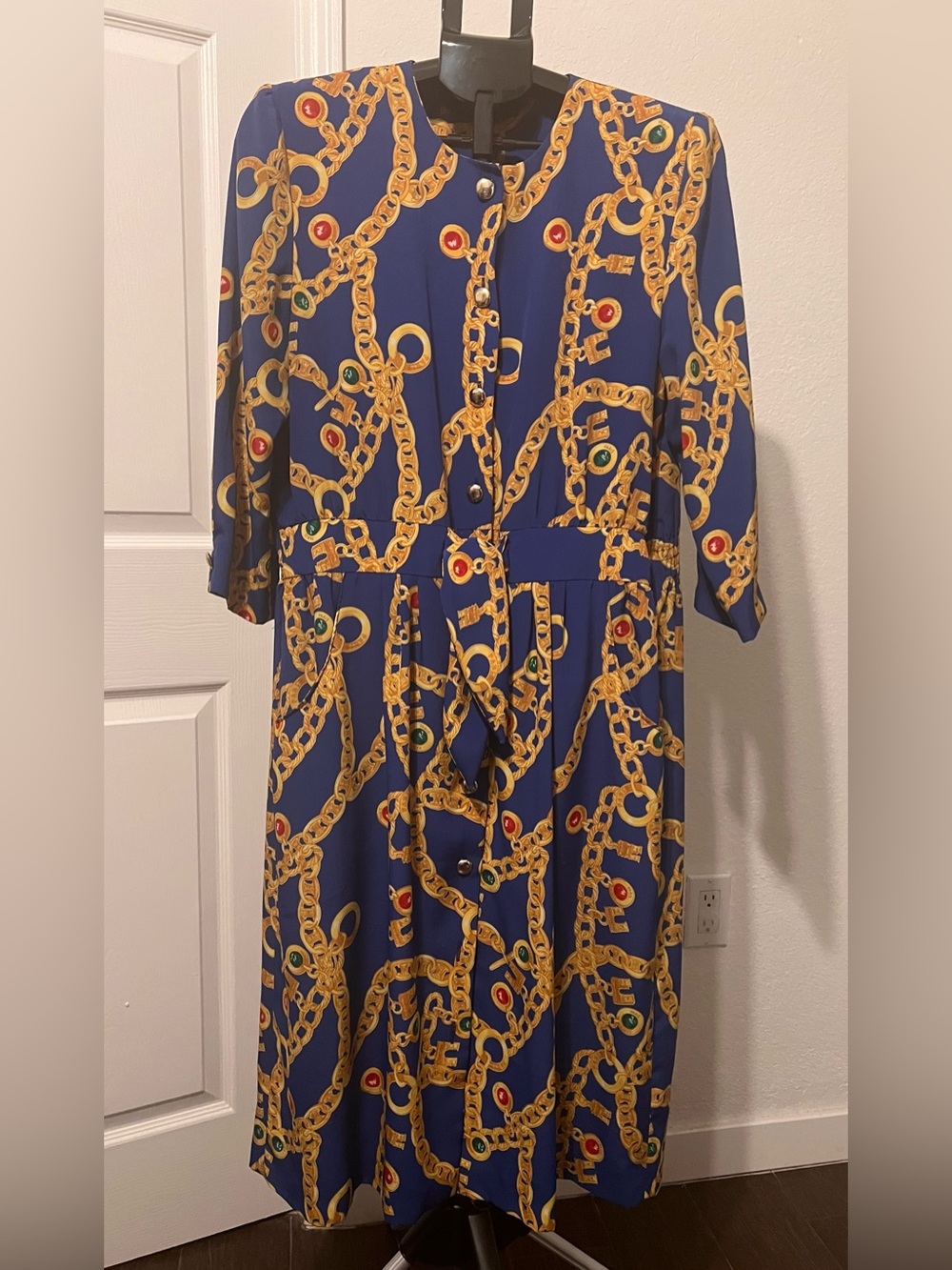 True Vintage Baroque Chain Print Pleated Dress Belted Shoulder Pads Pockets